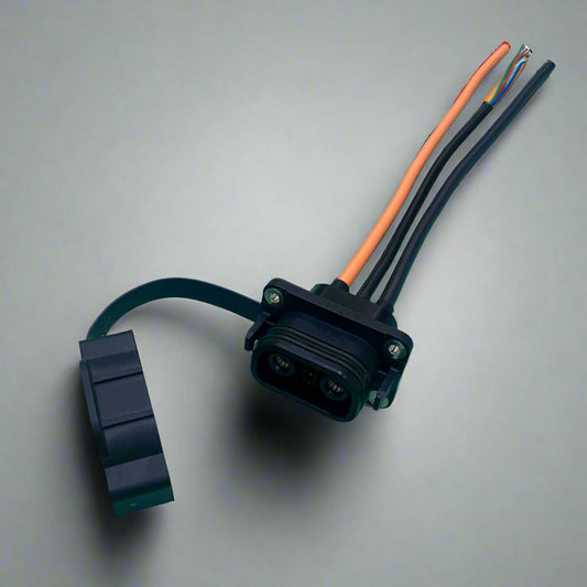 Charging Socket - Amphenol 2 + 4 with 6 Wires (Female) (CAN)