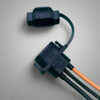 Charging Socket - Amphenol 2 + 4 with 6 Wires (Female) (CAN)
